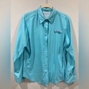 Columbia Women's Casual Button Down Shirt - Light Blue XL